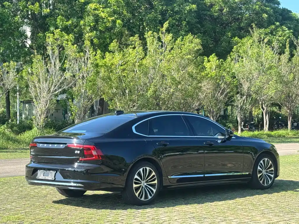 Volvo S90 2024 — фото 9