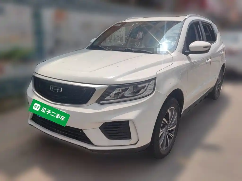 Geely Vision X6 2021 — фото 1