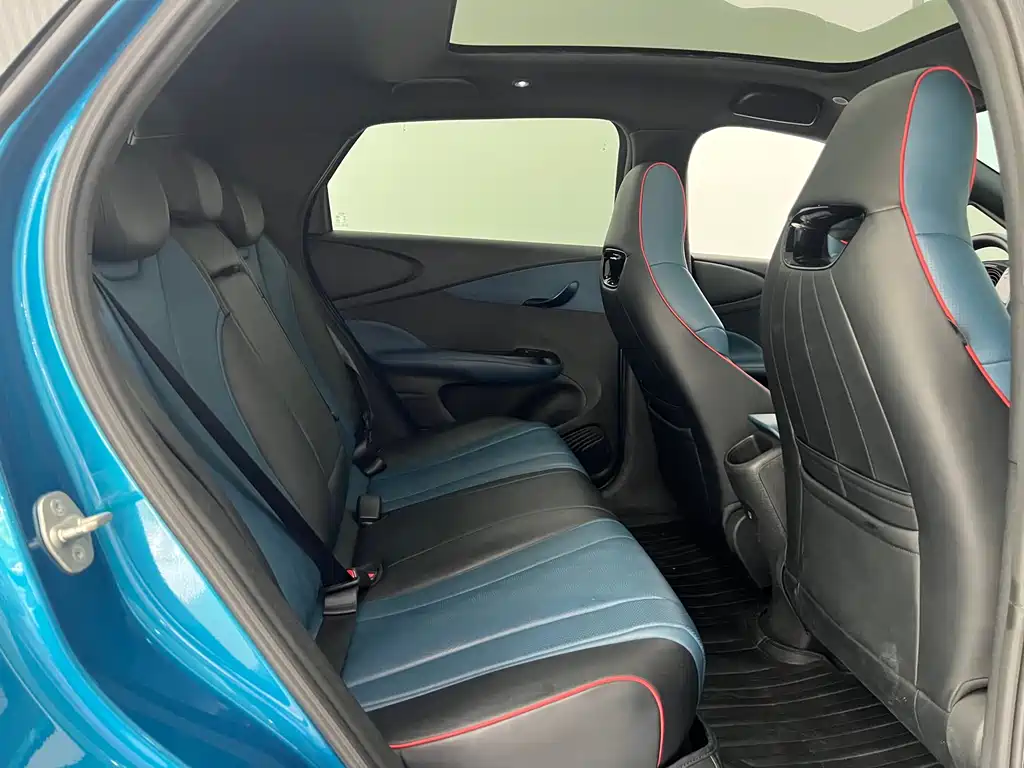 BYD Dolphin 2023 — фото 11