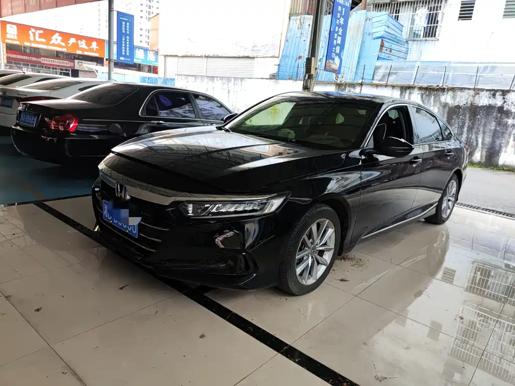 Honda Accord 2022 — фото 1