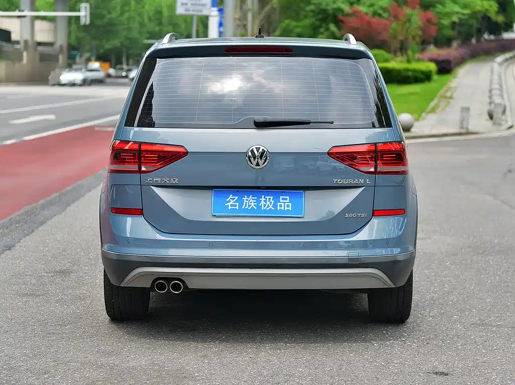 Volkswagen Touran 2019 — фото 4