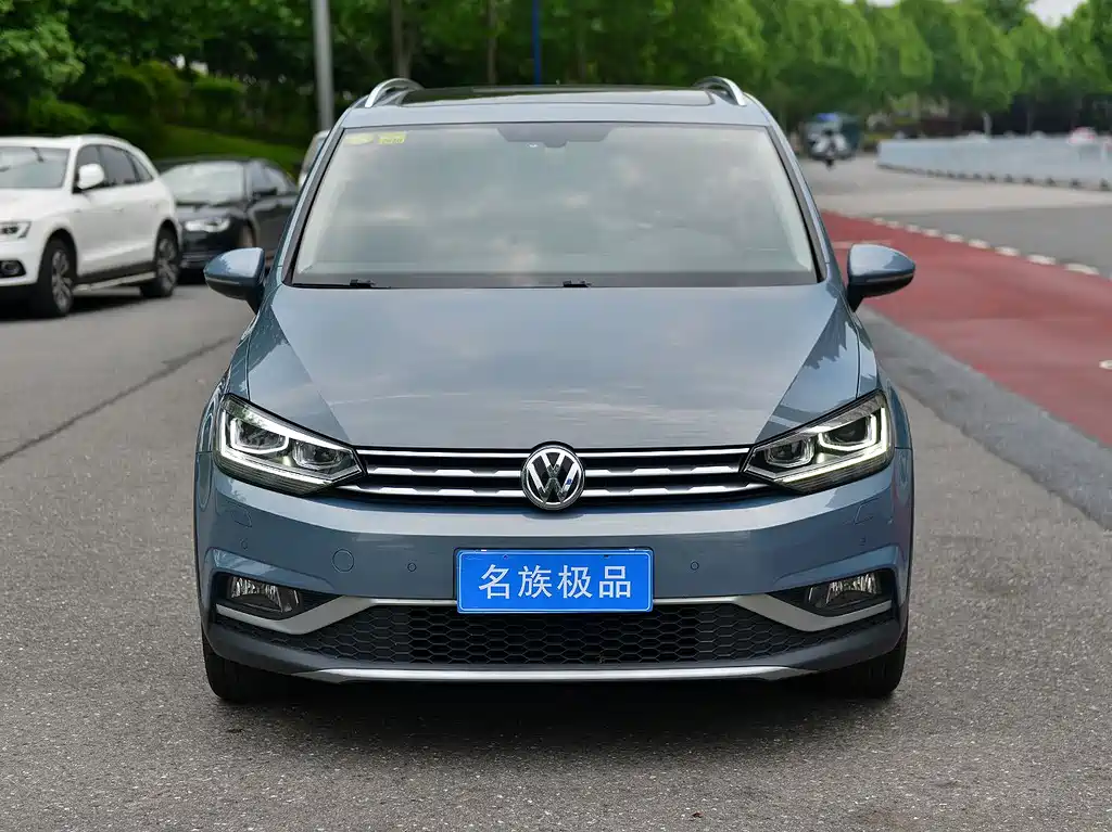 Volkswagen Touran 2019 — фото 8