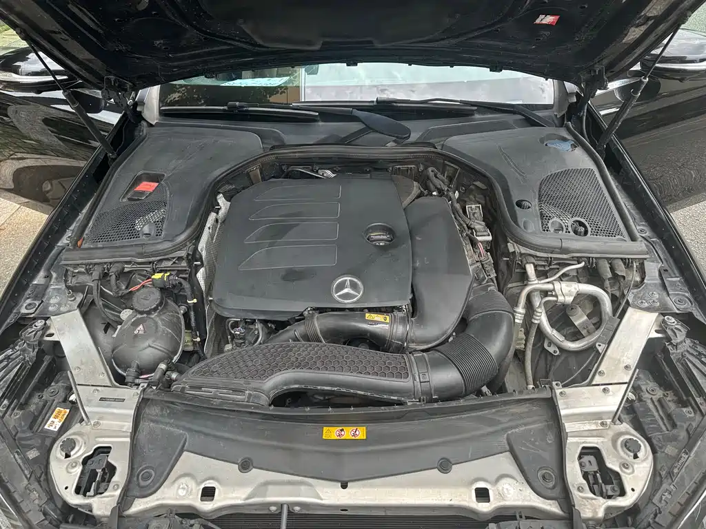 Mercedes-Benz E-Class 2019 — фото 11