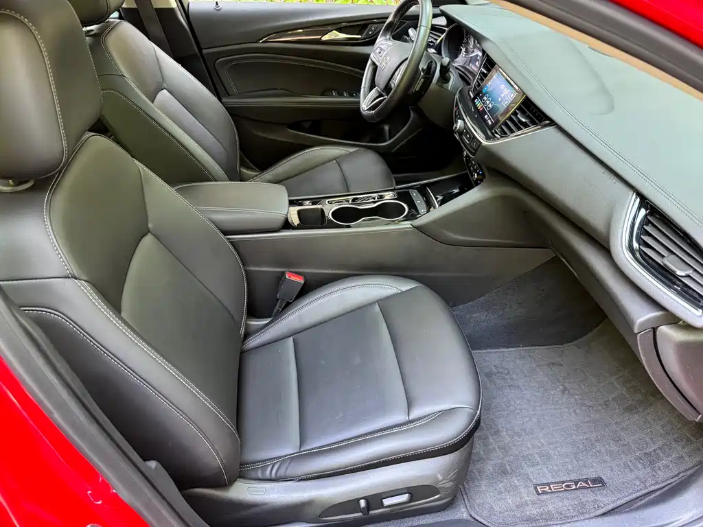 Buick Regal 2023 — фото 15