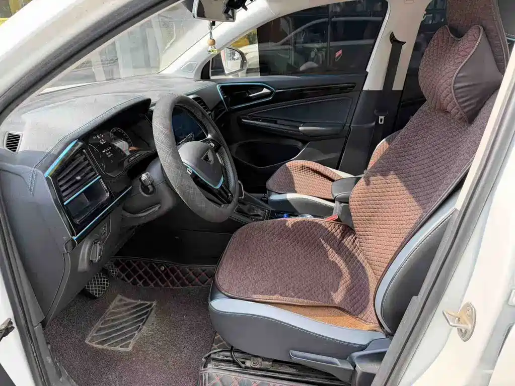 Jetta VS5 2022