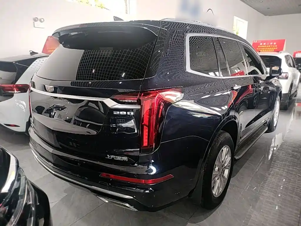 Cadillac XT6 2020 — фото 7
