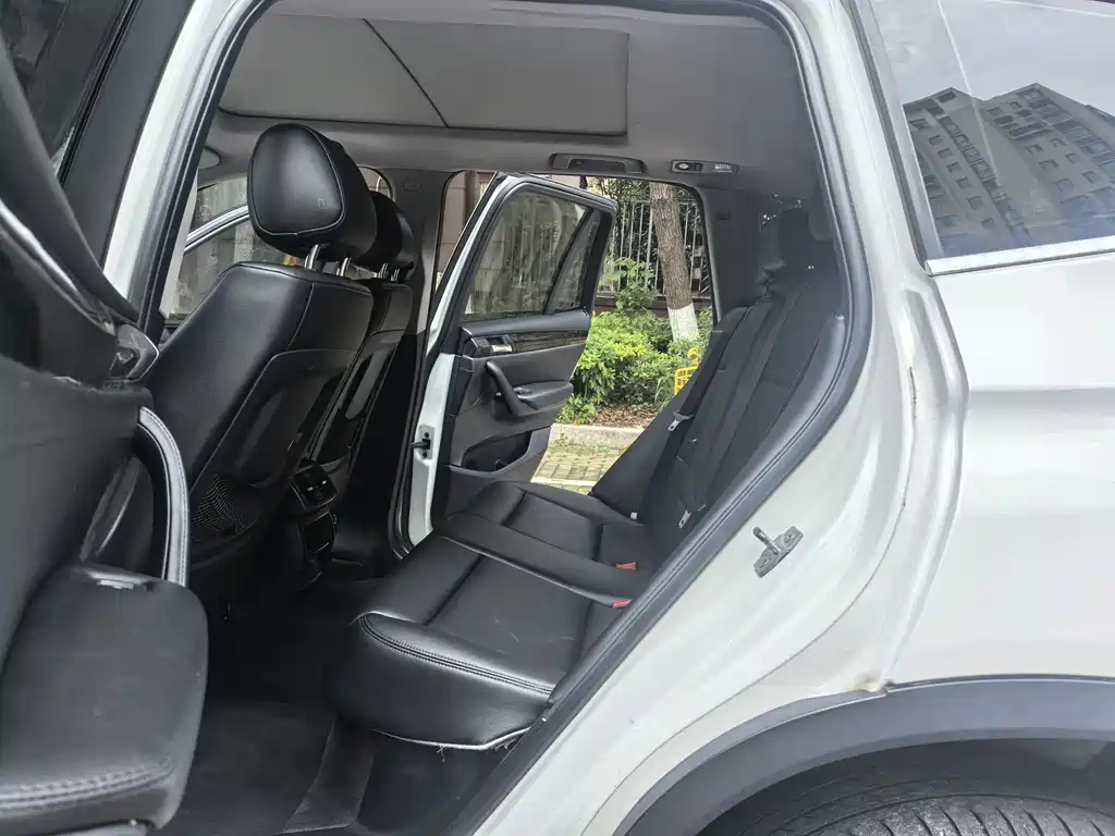BMW X3 2014 — фото 15
