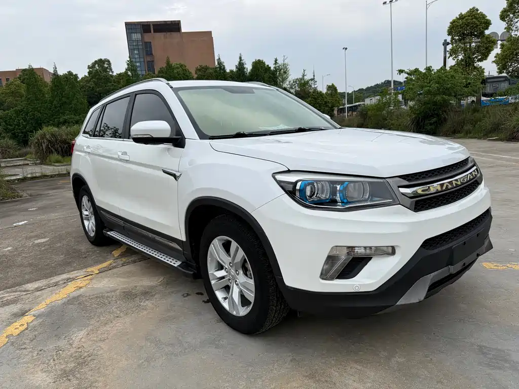 Changan CS75 2016 — фото 3