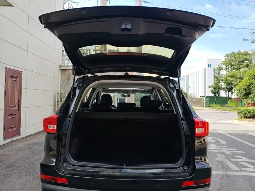 Haval M6 2021 — фото 19