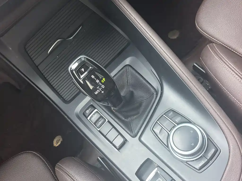 BMW X1 2022 — фото 11