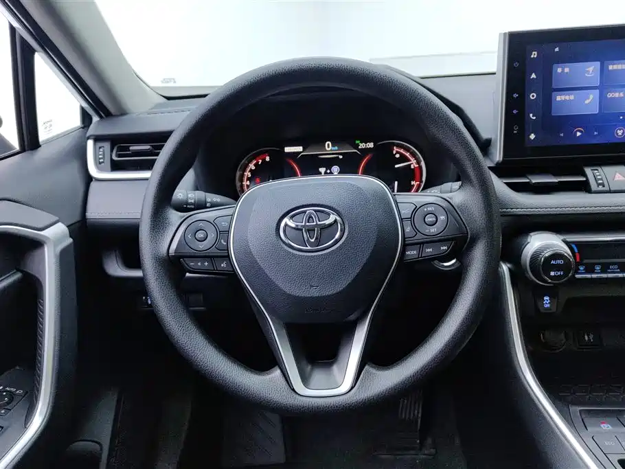 Toyota RAV4 2022 — фото 15