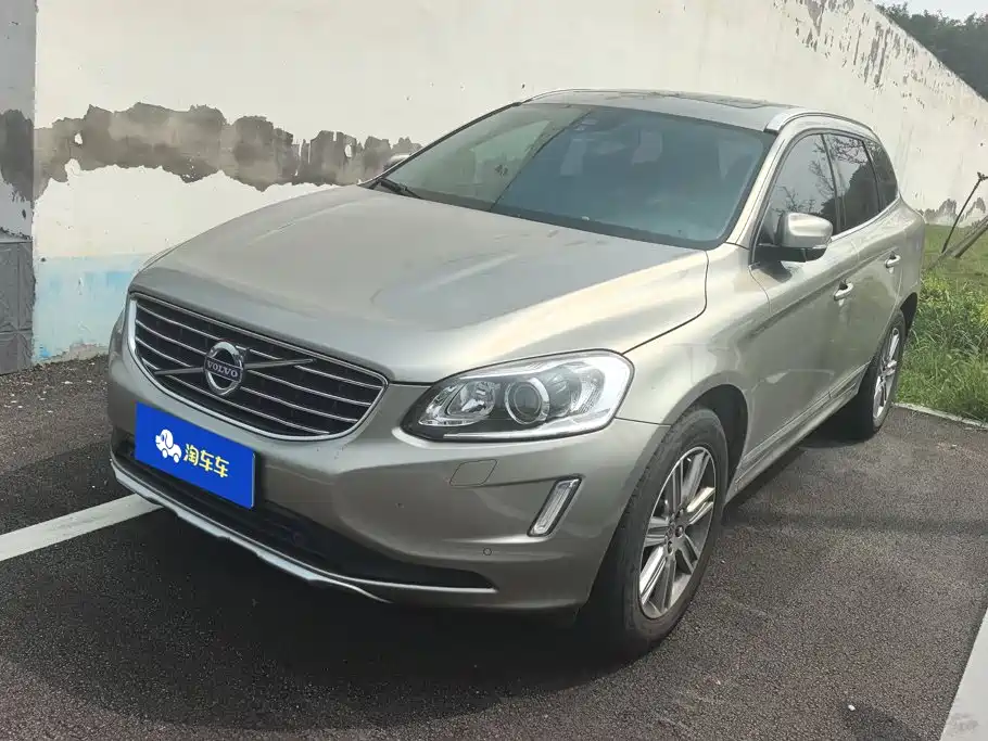 Volvo XC60 2015 — фото 1