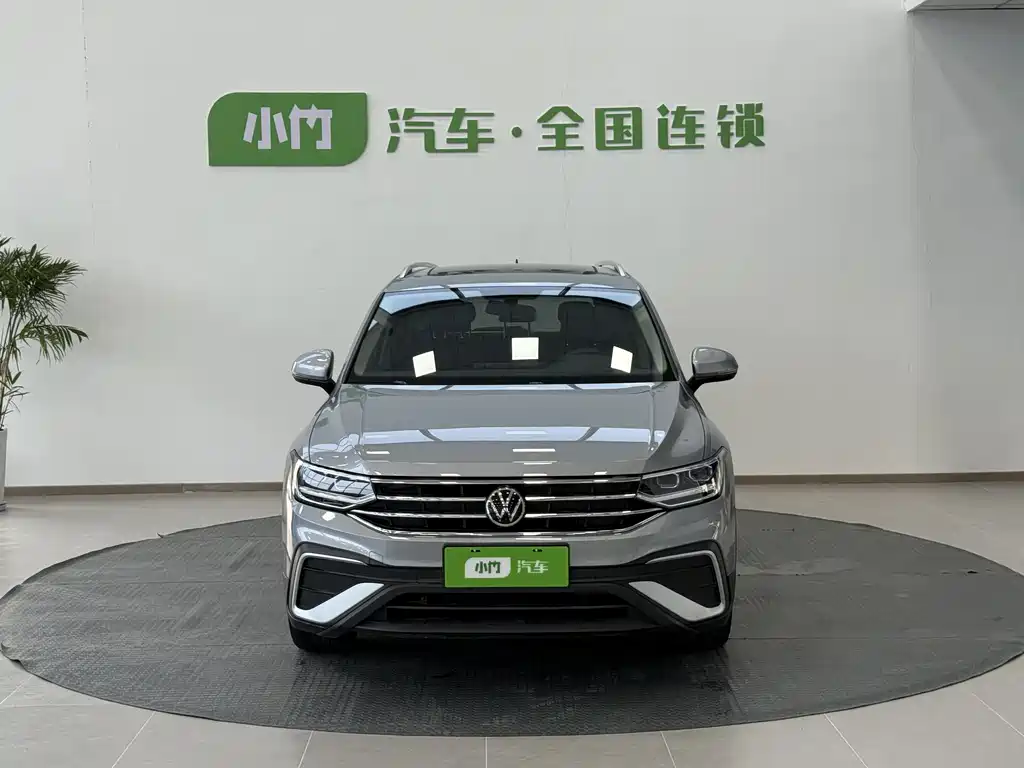 Volkswagen Tiguan L 2023 — фото 2