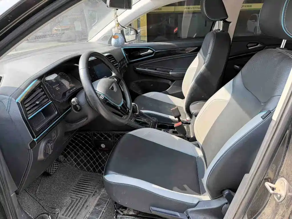Jetta VS5 2022