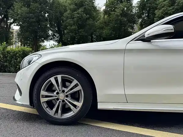 Mercedes-Benz C-Class 2016