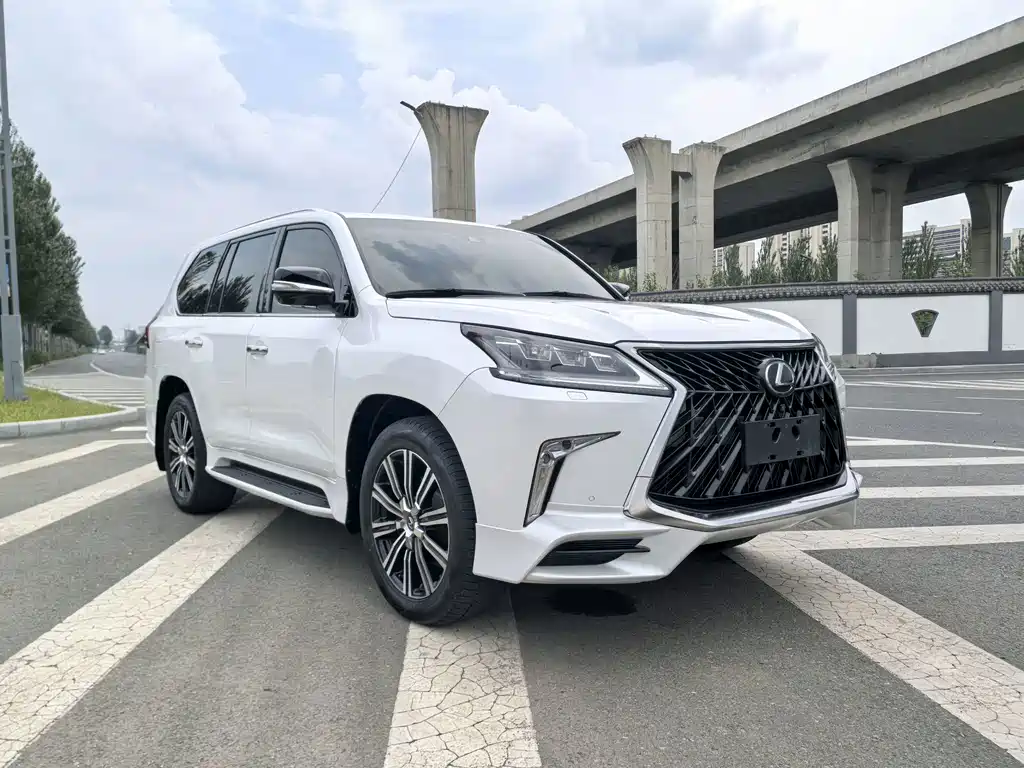 Lexus LX 2020 — фото 3