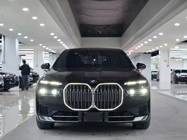 BMW 7 Series 2023