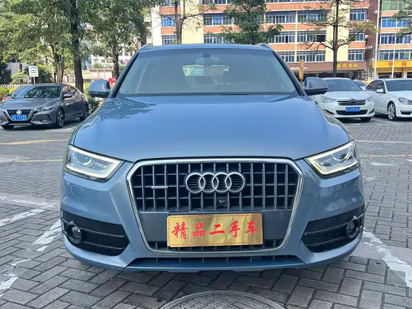 Audi Q3 2015