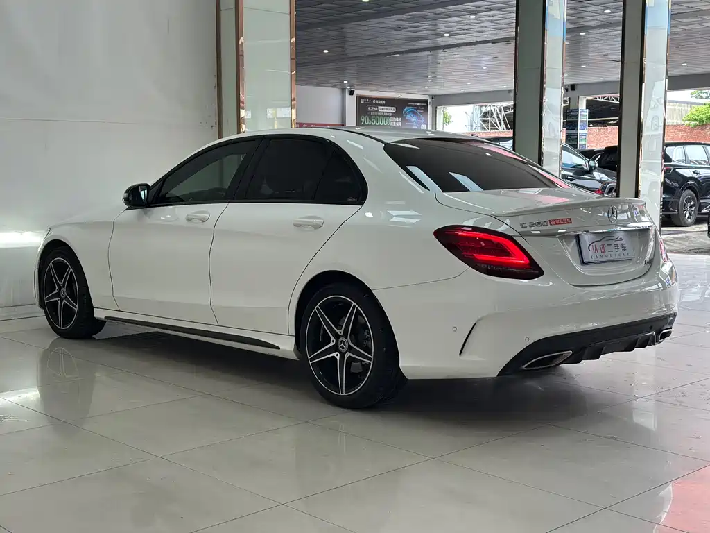 Mercedes-Benz C-Class 2020 — фото 18