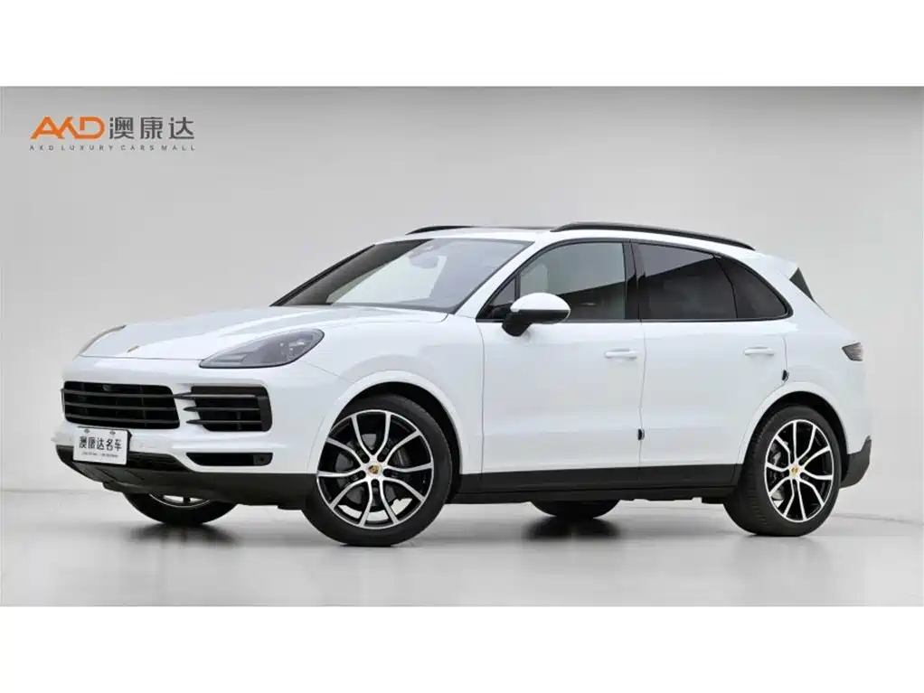 Porsche Cayenne 2023 — фото 1