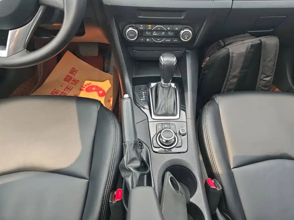 Mazda 3 Angkesela 2016 — фото 14