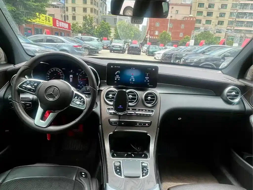 Mercedes-Benz GLC 2020