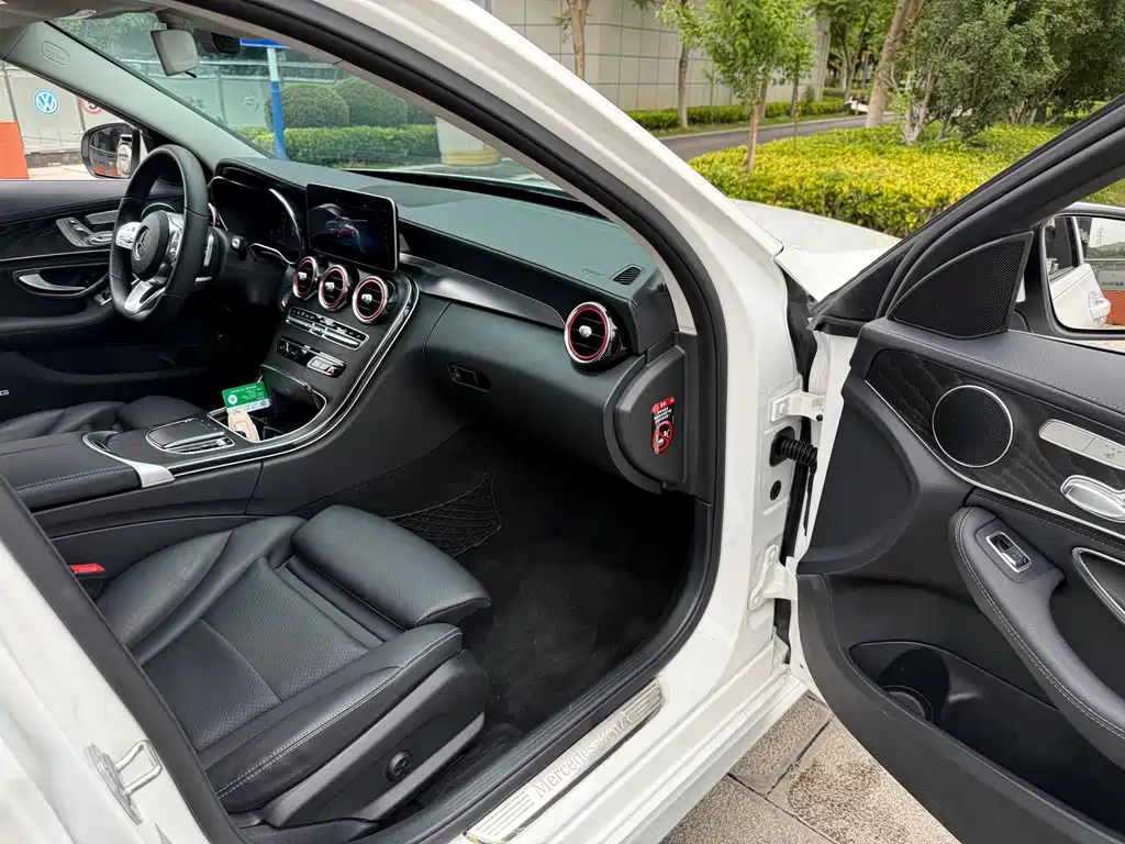 Mercedes-Benz C-Class 2019 — фото 43