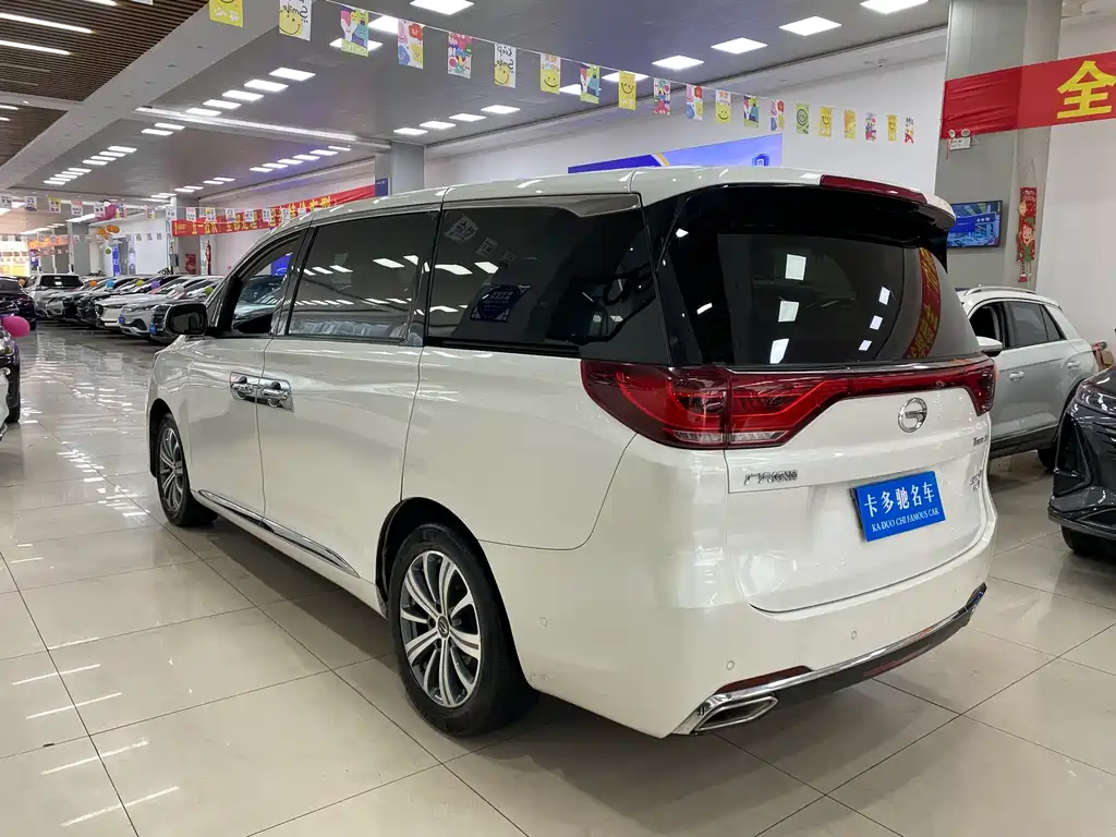 GAC Motor Trumpchi M8 2018 — фото 7