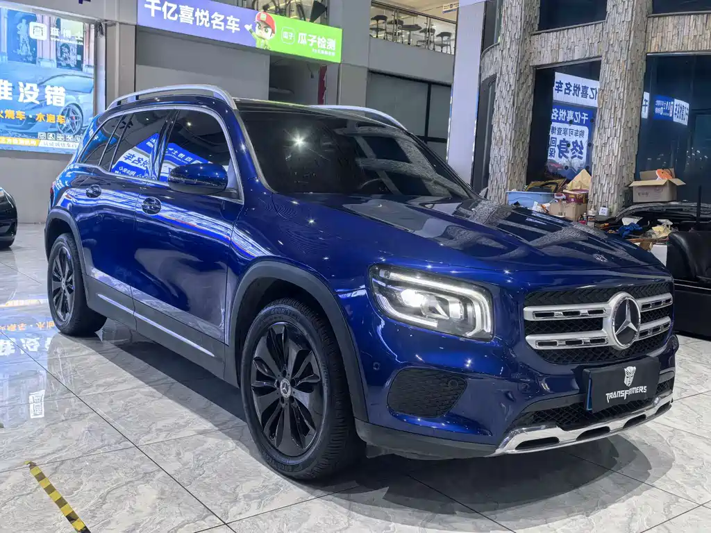 Mercedes-Benz GLB 2021