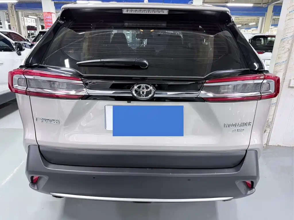 Toyota Wildlander 2022 — фото 17