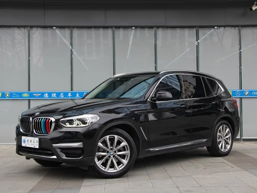 BMW X3 2021 — фото 1