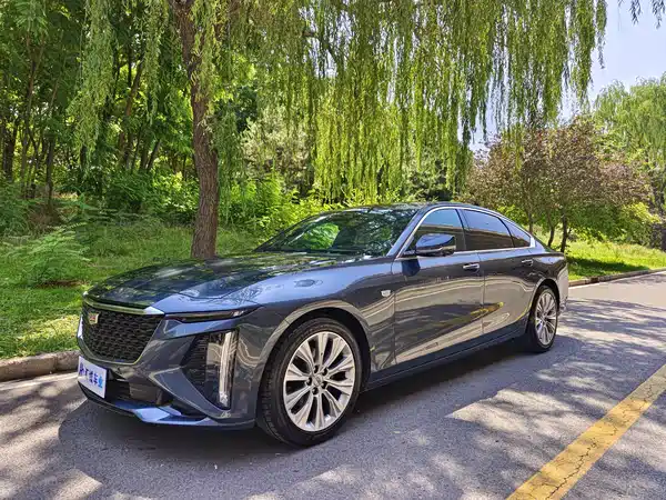 Cadillac CT6 2023