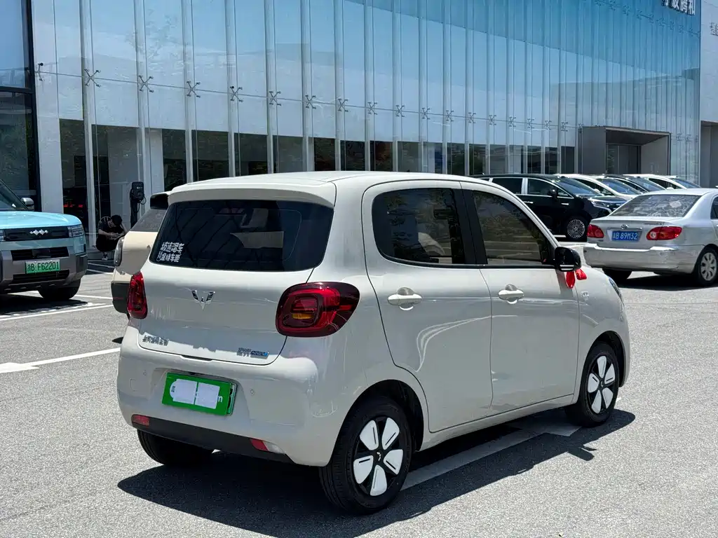 Wuling Hongguang MINIEV 2025