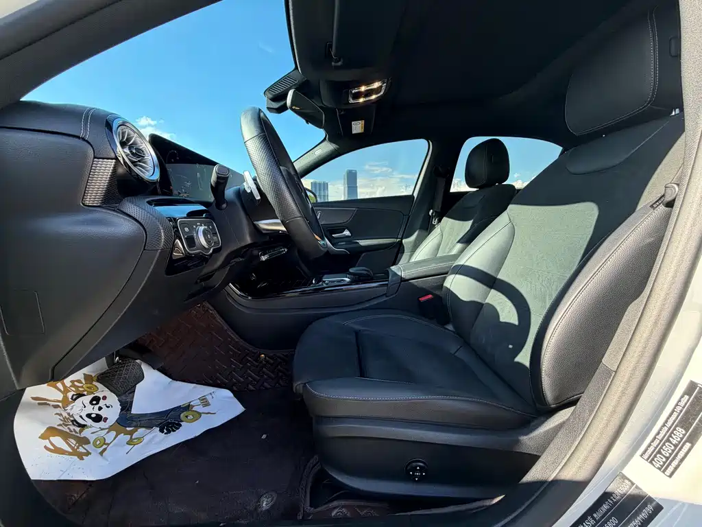 Mercedes-Benz A-Class 2023 — фото 10