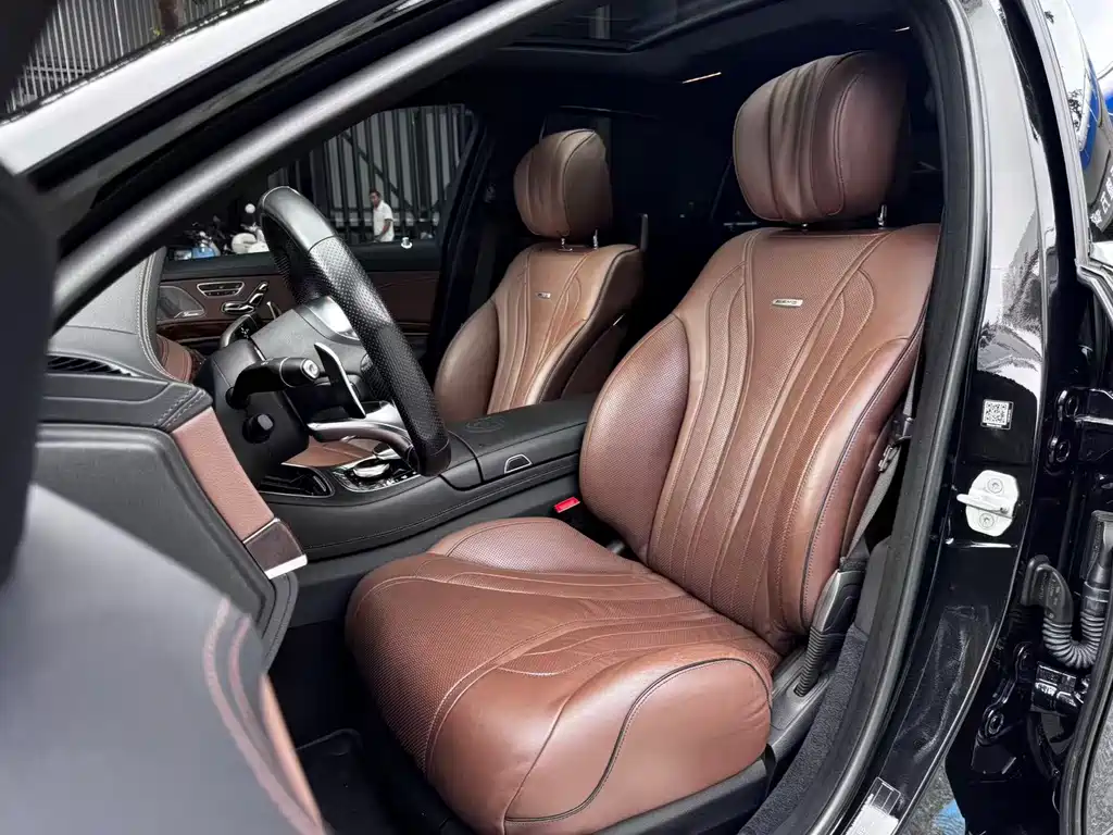 Mercedes-Benz S-Class AMG 2018 — фото 10