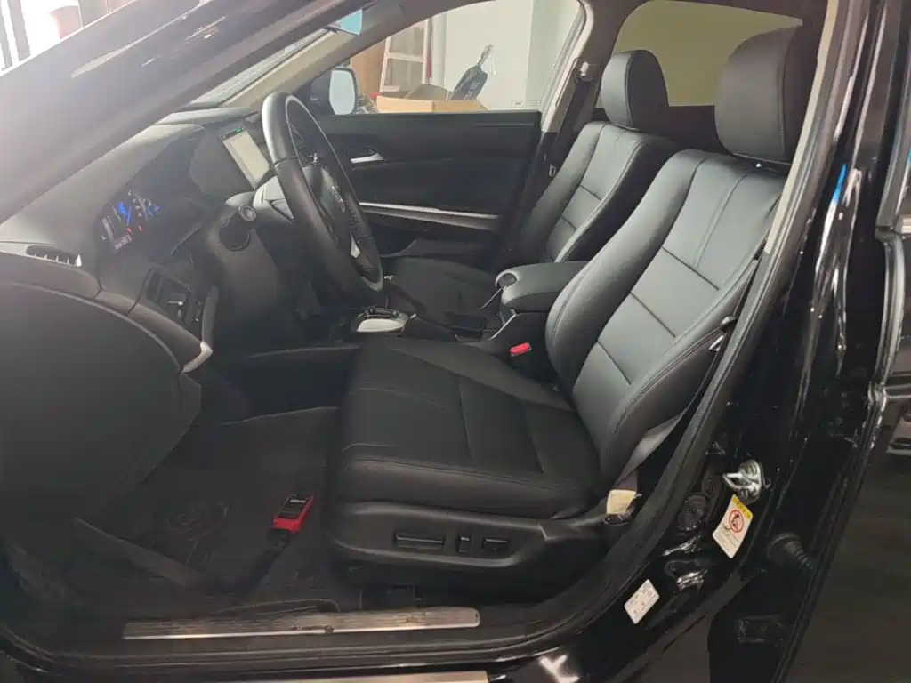 Honda Crosstour 2015 — фото 15