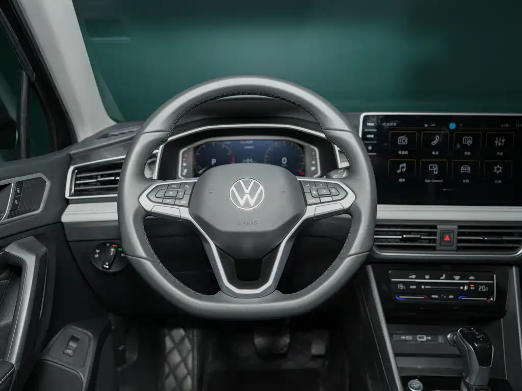 Volkswagen Tiguan L 2025 — фото 23