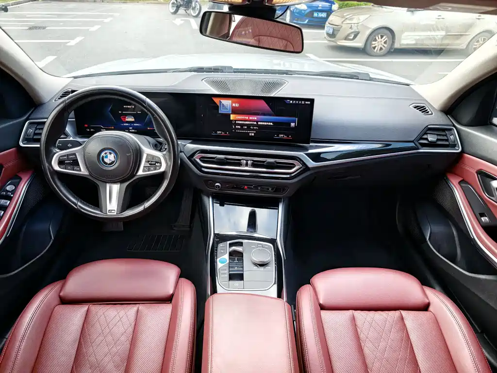 BMW i3 2022 — фото 5