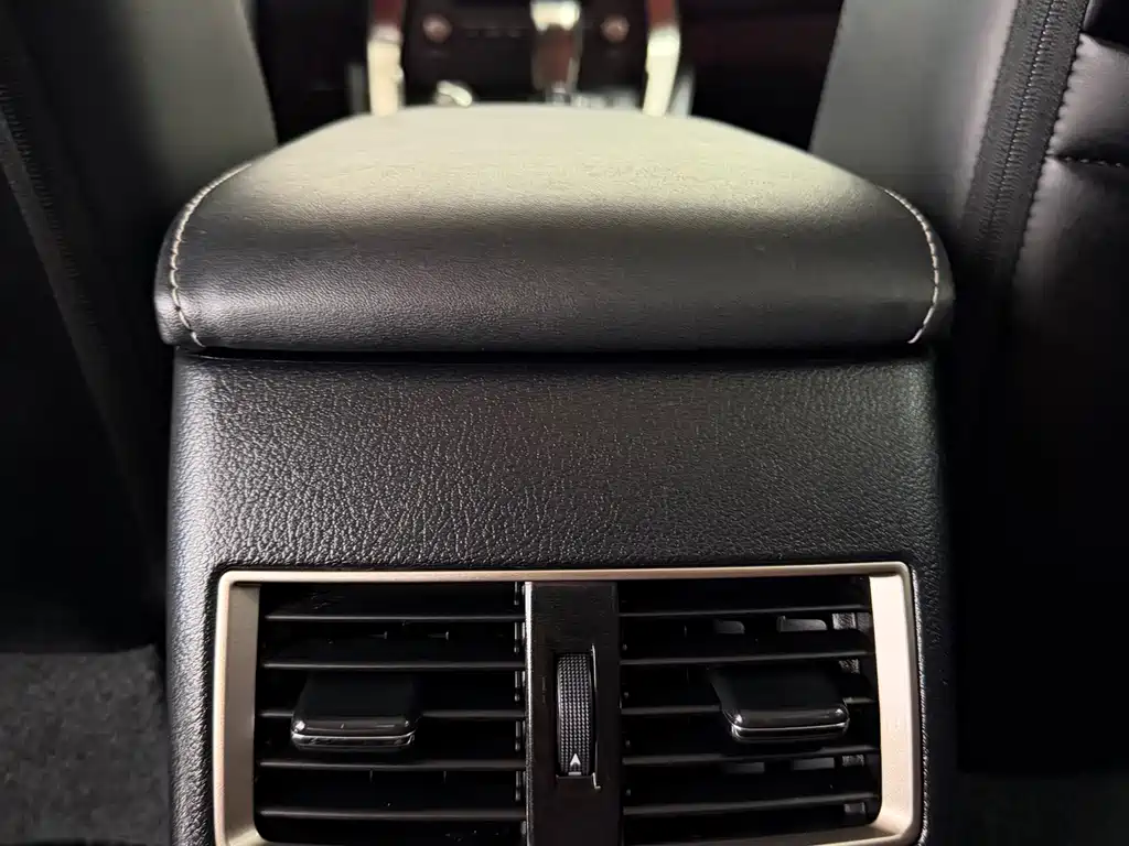 Lexus NX 2021 — фото 13