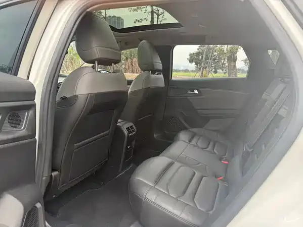 Citroën Versailles C5 X 2023