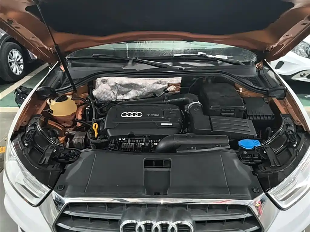 Audi Q3 2017 — фото 20
