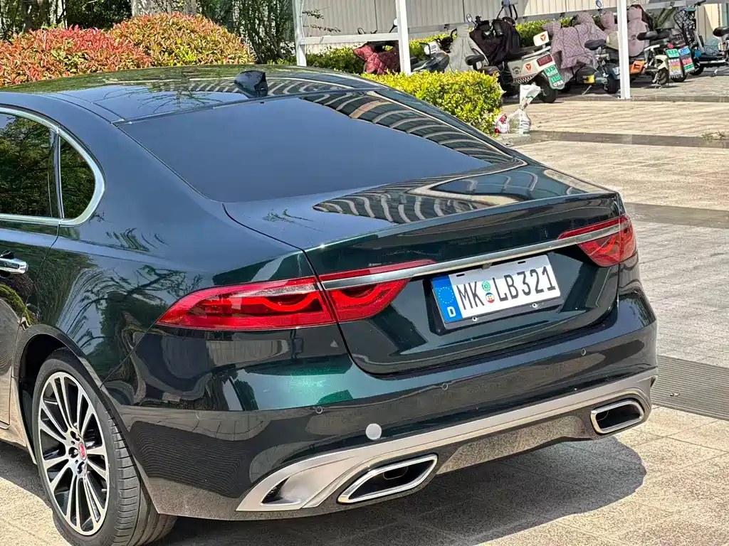 Jaguar XFL 2022 — фото 20