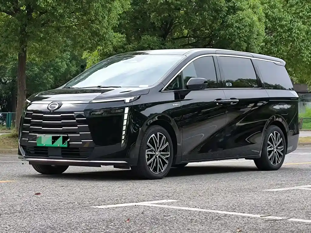 GAC Motor E8 PHEV 2024 — фото 1