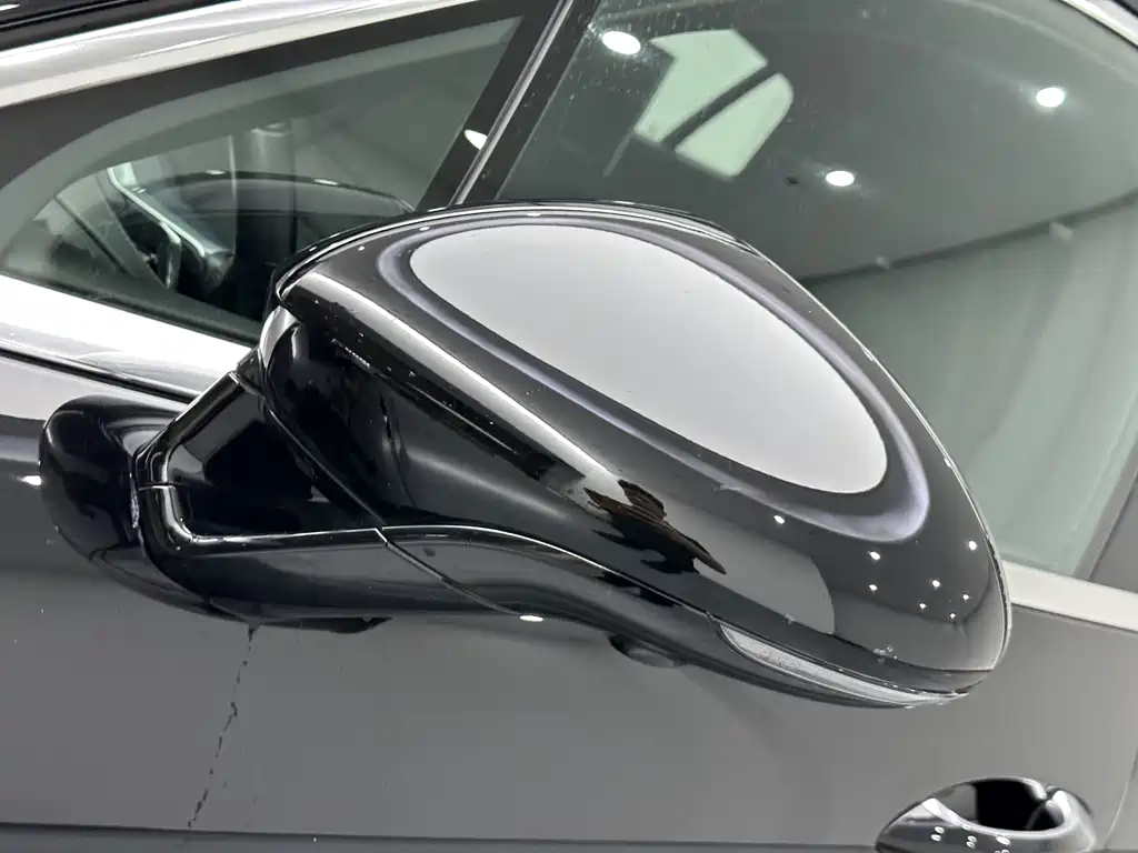 Porsche Panamera 2018 — фото 21