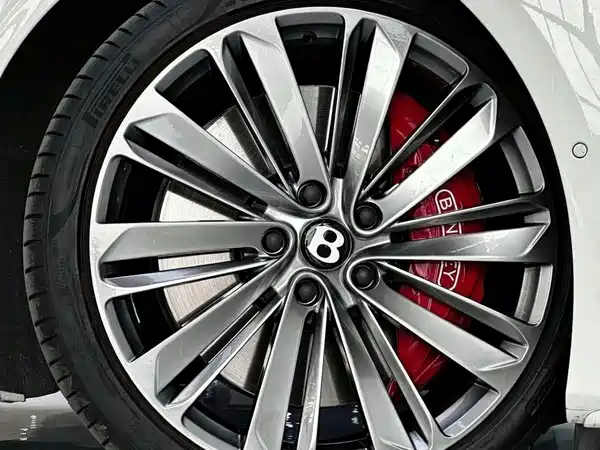 Bentley Continental Plug-In Hybrid 2025