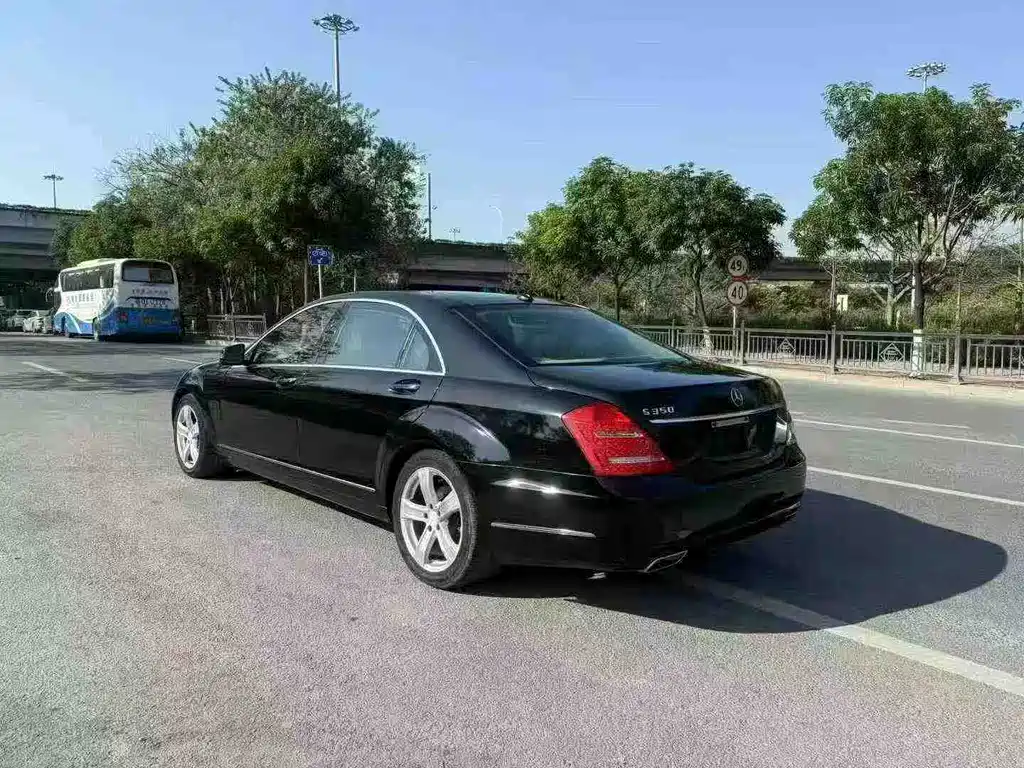 Mercedes-Benz S-Class 2010 — фото 4