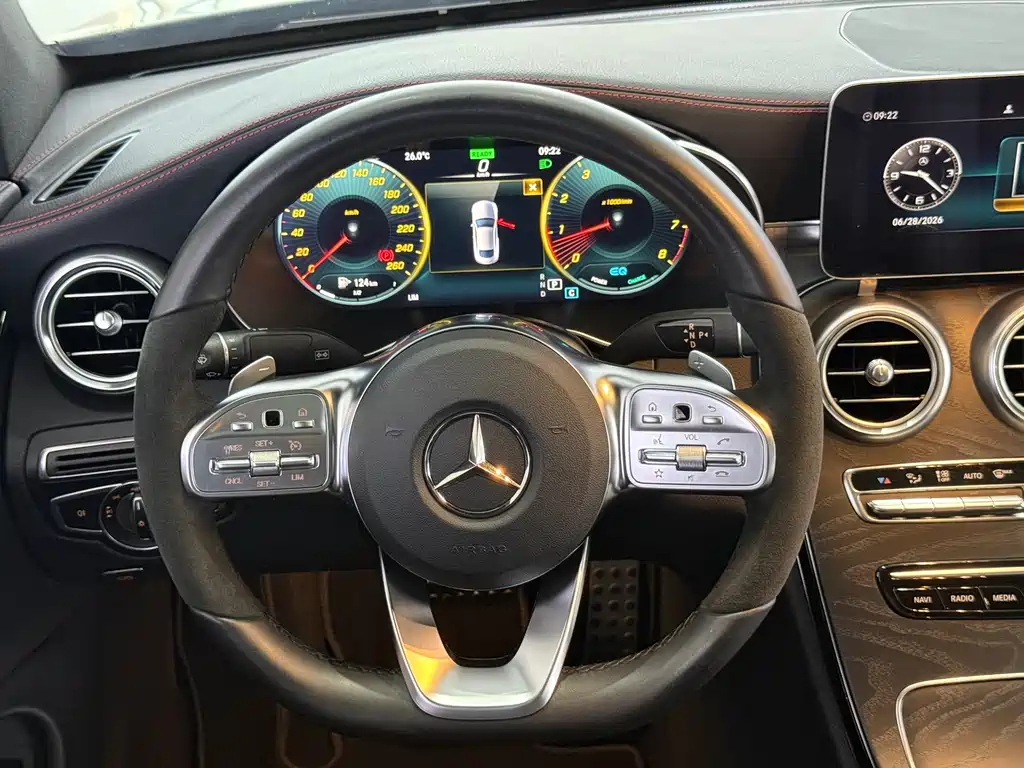 Mercedes-Benz C-Class 2022 — фото 12