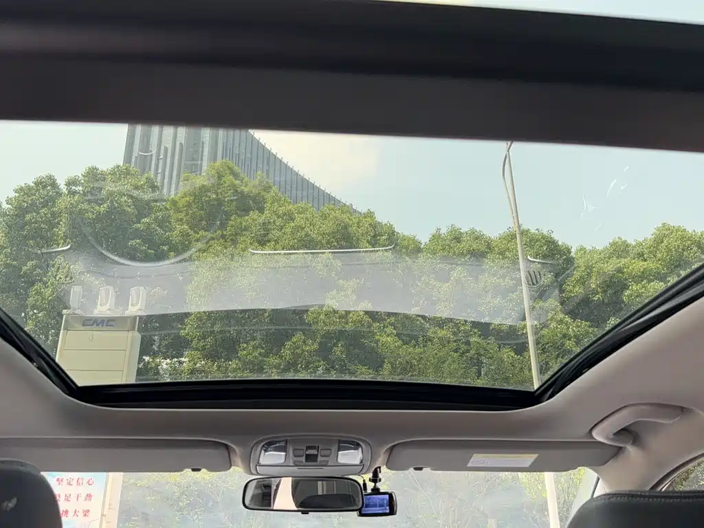 Kia KX5 2016 — фото 16
