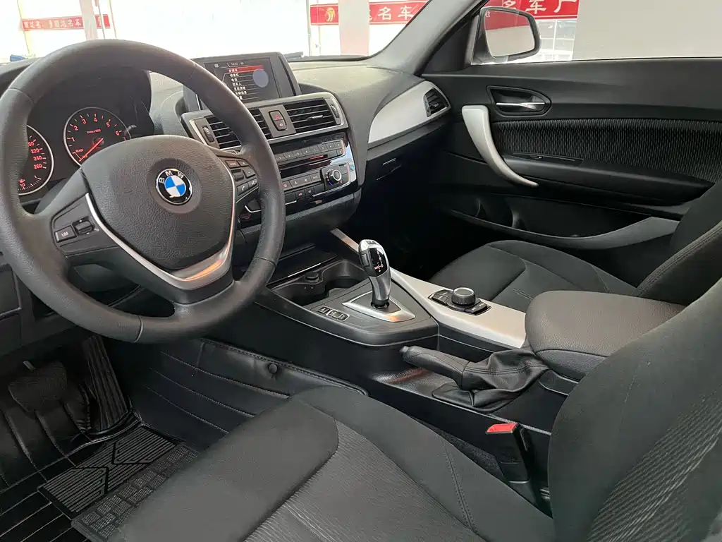 BMW 2 Series 2017 — фото 10