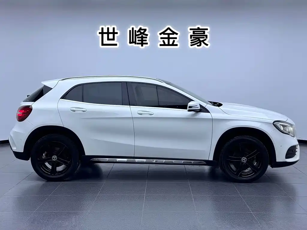 Mercedes-Benz GLA 2019 — фото 19